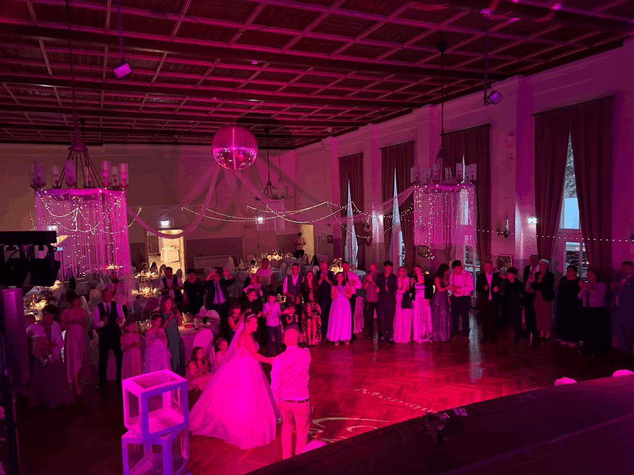 Dj für Hochzeitsfeier im Kruge Kulturhaus Falkenberg