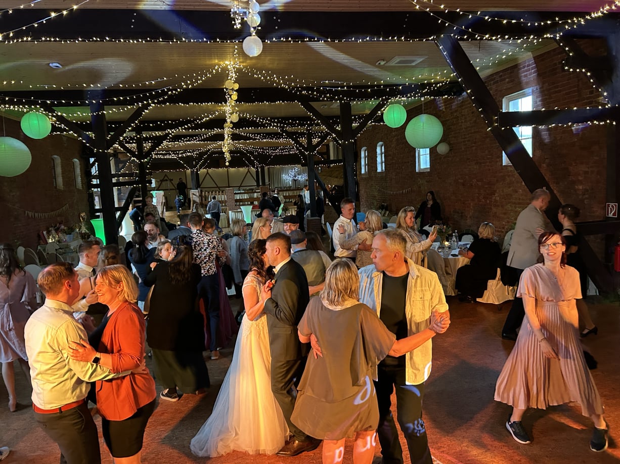 DJ Hochzeitsparty Annenhof in Werneuchen