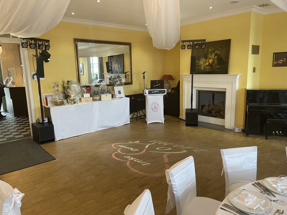 Hochzeit im Café Wildau am Werbellinsee – DJ Begleitung direkt am Wasser