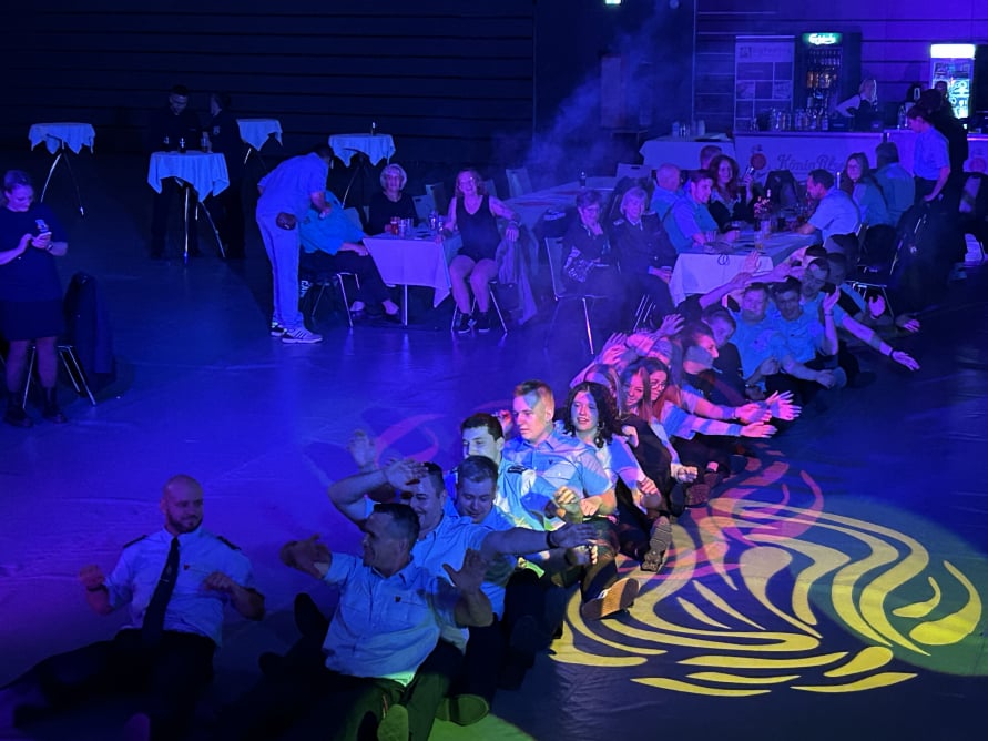 Feierliche Ehrenamtsveranstaltung der Freiwilligen Feuerwehr Bernau in der Sparkassen-Arena